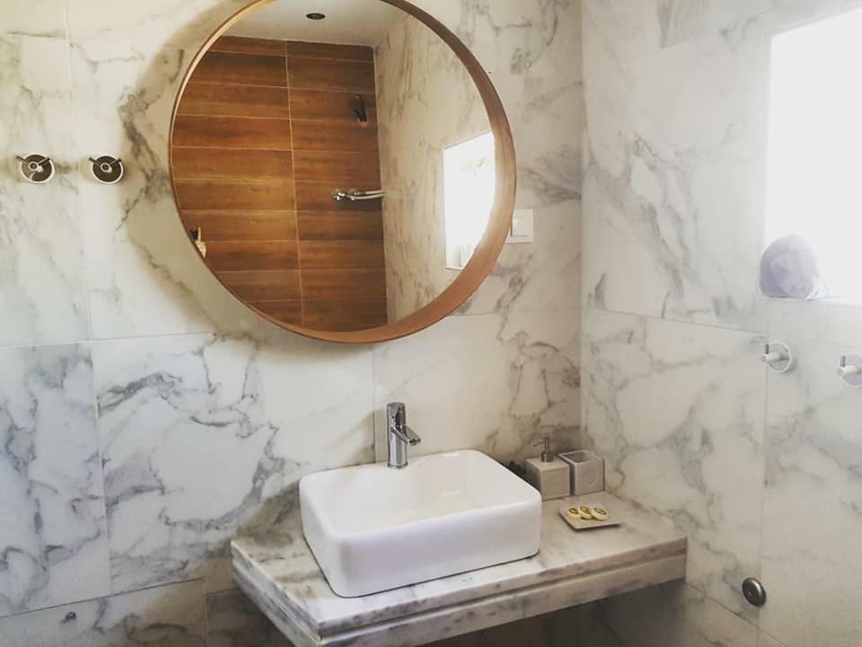 העיירה סקיאתוס Avres Apartment One מראה חיצוני תמונה